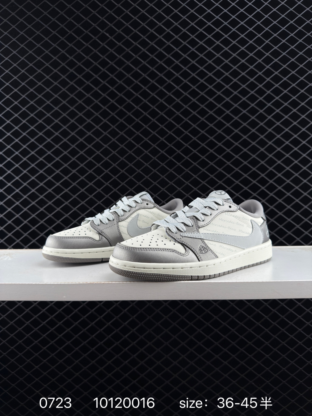 Nike Air Jordan 1 x Travis Scott AJ1